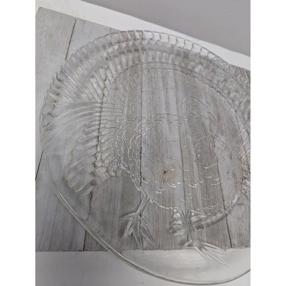 Pilgrim Glass "CHRISTMAS MORNING" Party Platter 13" Hand Made Ceredo, WV Vintage - Picture 4 of 6
